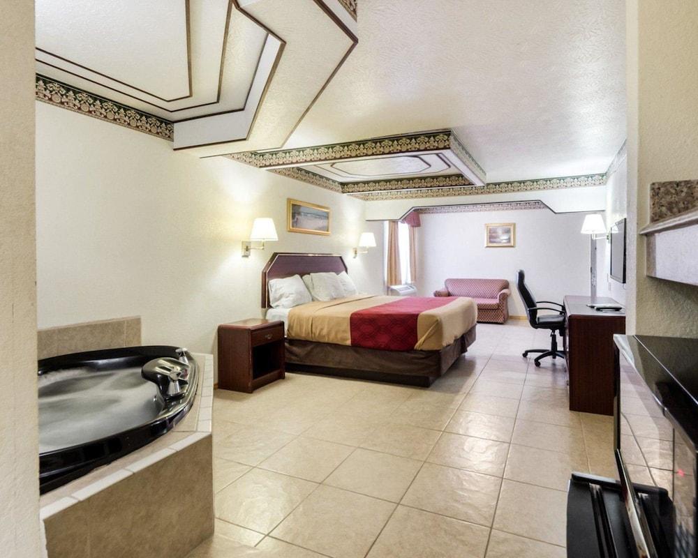 Three Rivers Executive Inn & Suites By Oyo Bagian luar foto