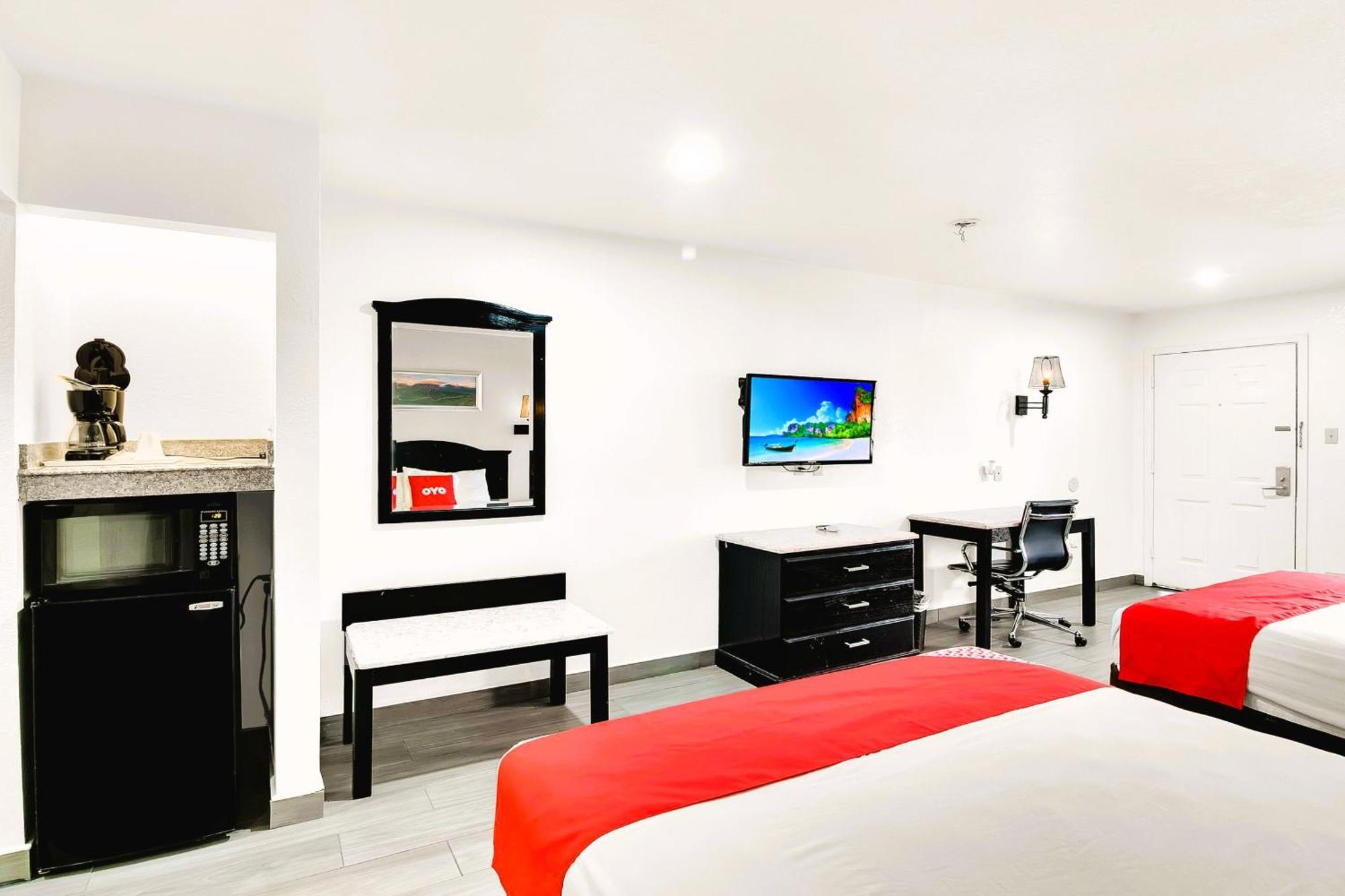 Three Rivers Executive Inn & Suites By Oyo Bagian luar foto