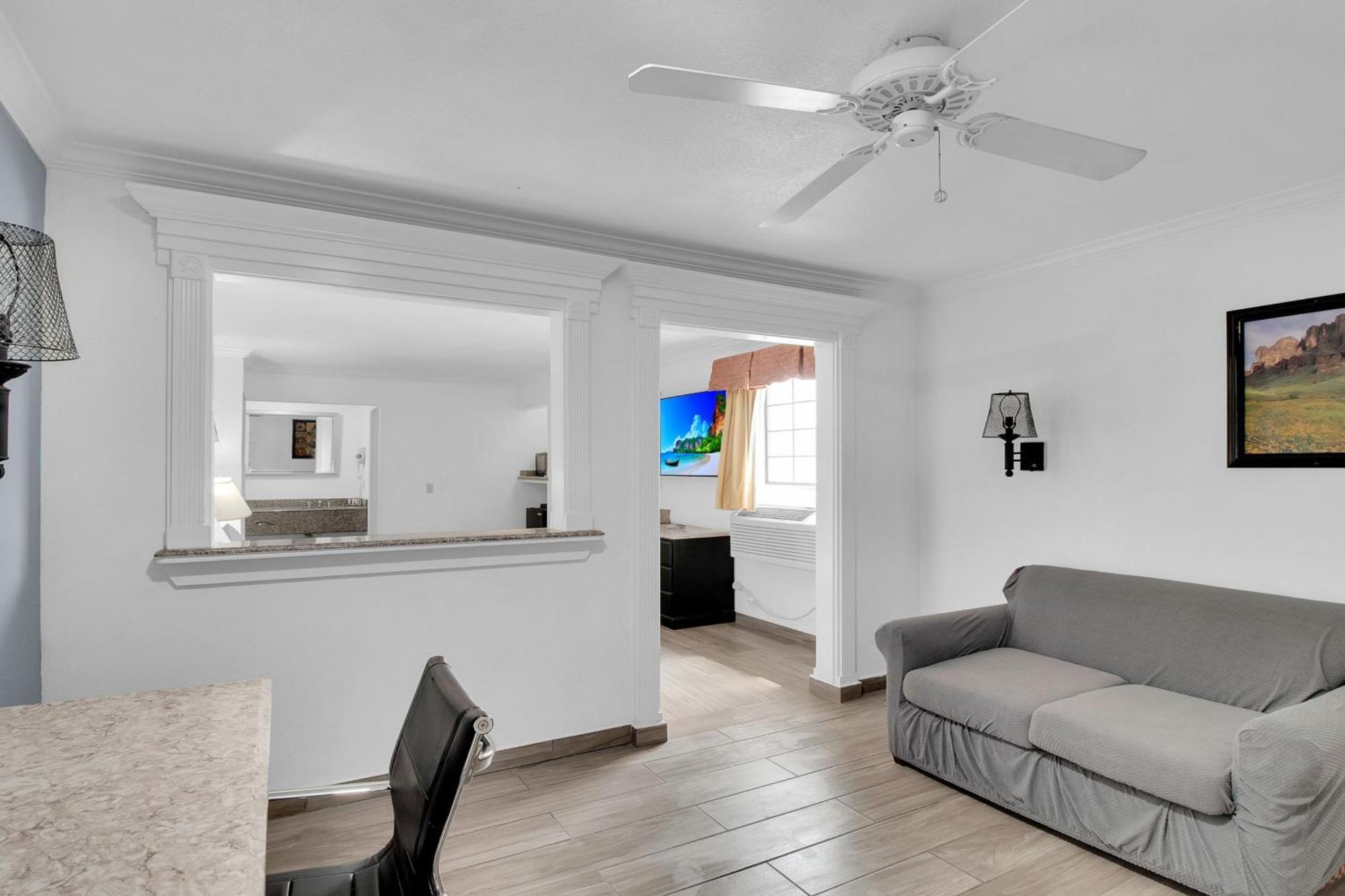 Three Rivers Executive Inn & Suites By Oyo Bagian luar foto