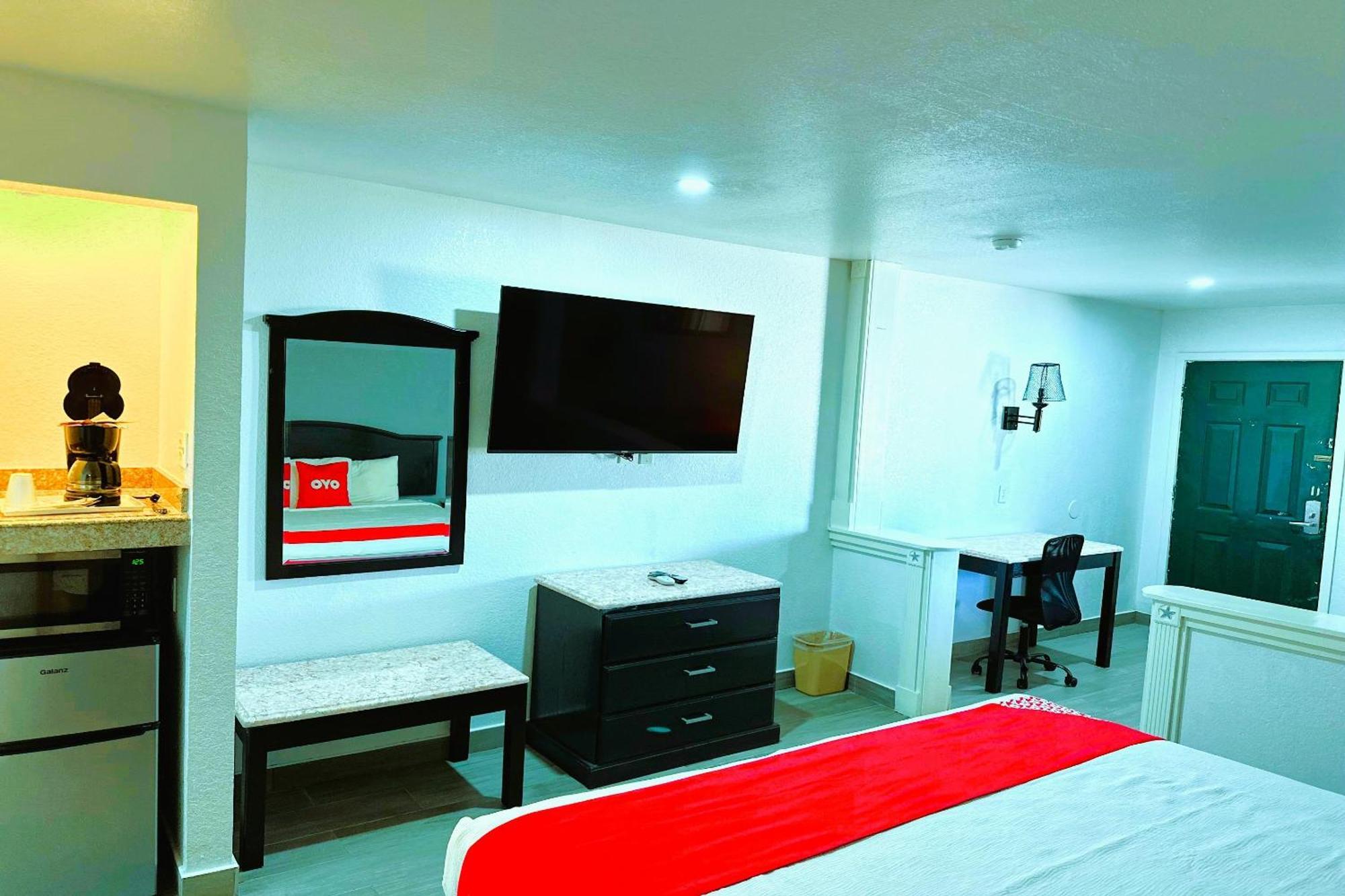 Three Rivers Executive Inn & Suites By Oyo Bagian luar foto