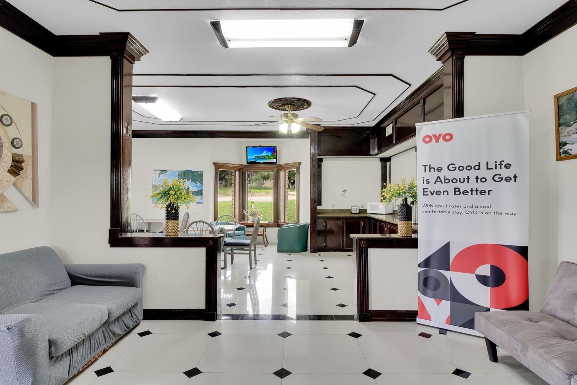 Three Rivers Executive Inn & Suites By Oyo Bagian luar foto